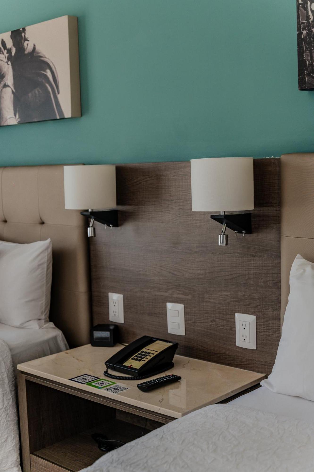 Hampton Inn By Hilton Celaya Celaya  Exterior foto